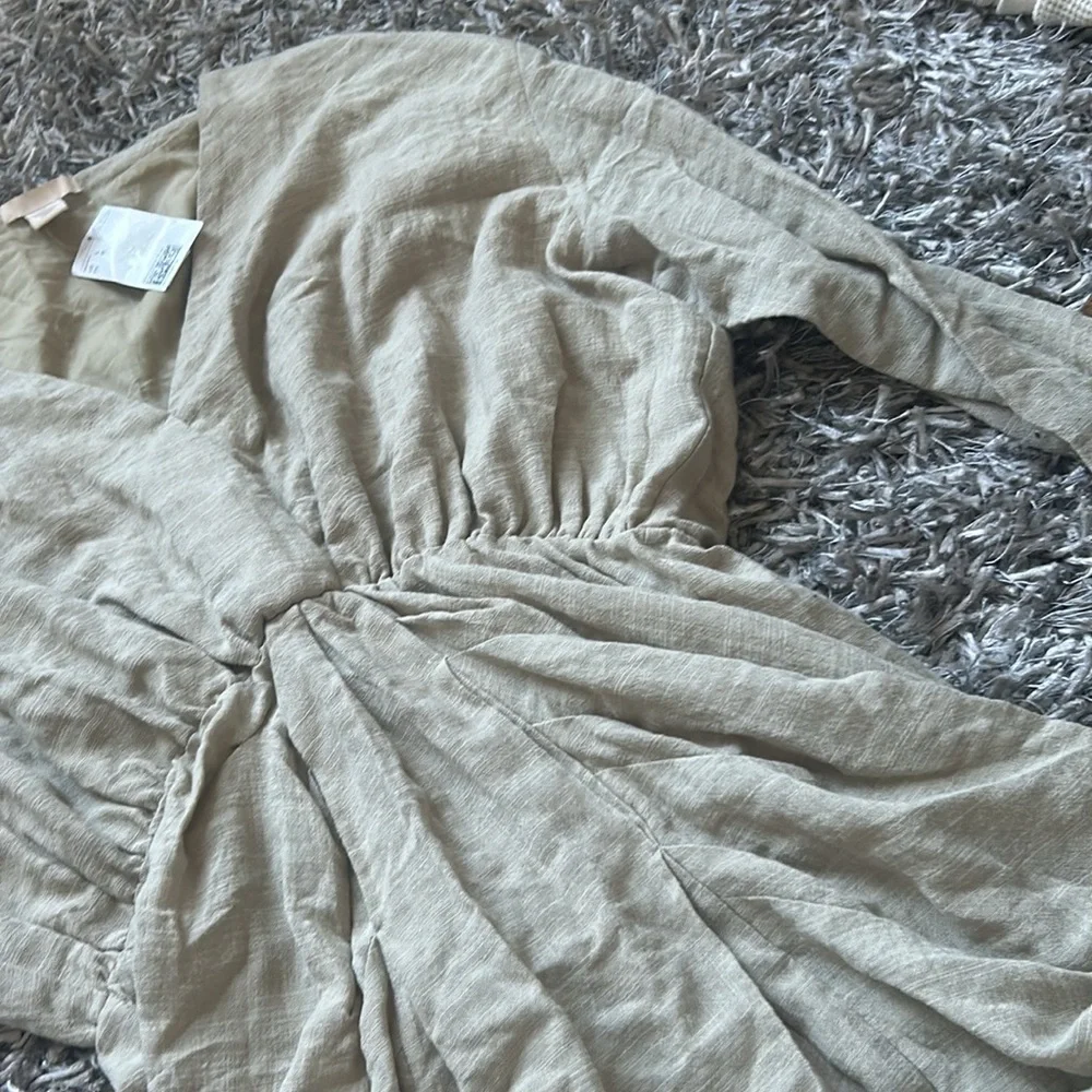 NWT H&M Creme LS‎ Linen Like Material Size Large - Picture 5 of 7